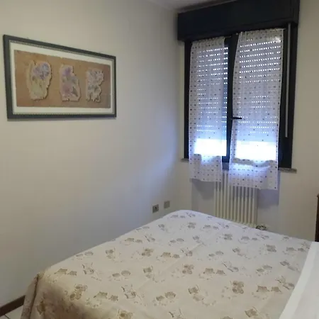 Appartement Bilocale Mentana 21 Parma