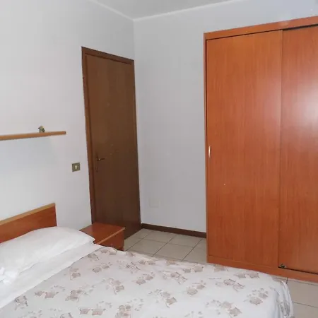 Bilocale Mentana 21 * Parma