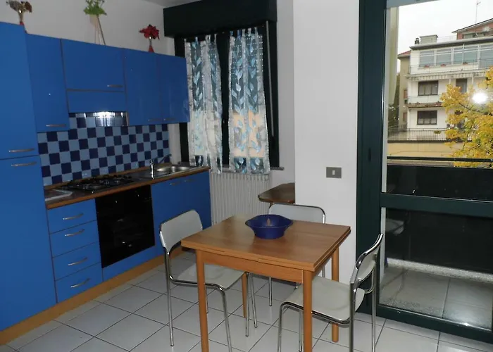 Bilocale Mentana 21 公寓